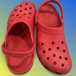 Crocs Classic Clogs Men 13 Coral Pink Red Sandals Slip On Comfort Shoes M13